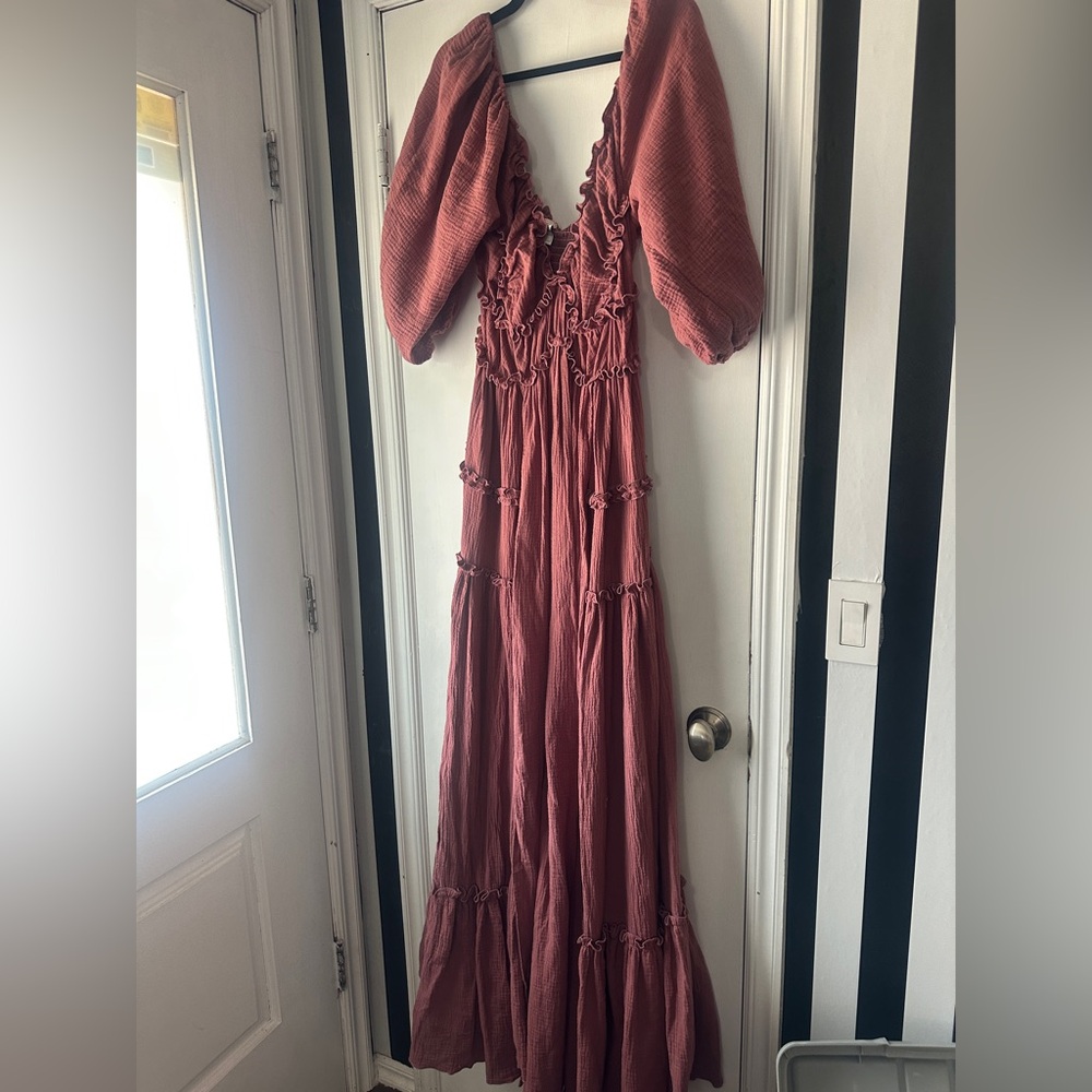 Zebubeyou Etsy One Size Fits All Mauve Ruffled Maxi Dress - Picture 2 of 5